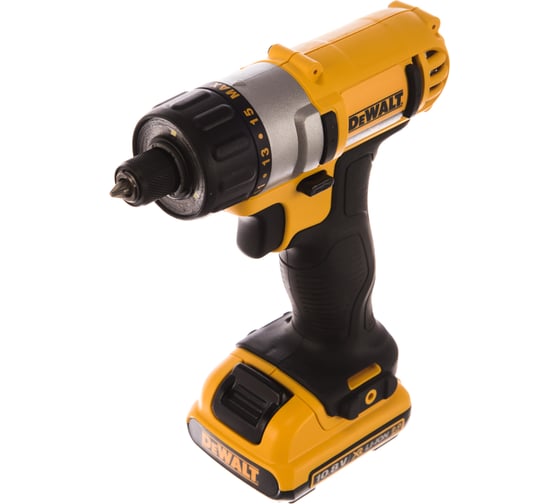 Аккумуляторный шуруповерт DeWALT DCF 610 D2