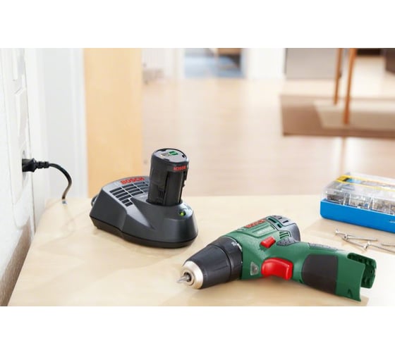 Аккумуляторная дрель-шуруповерт Bosch PSR 10,8 LI-2 0.603.972.925