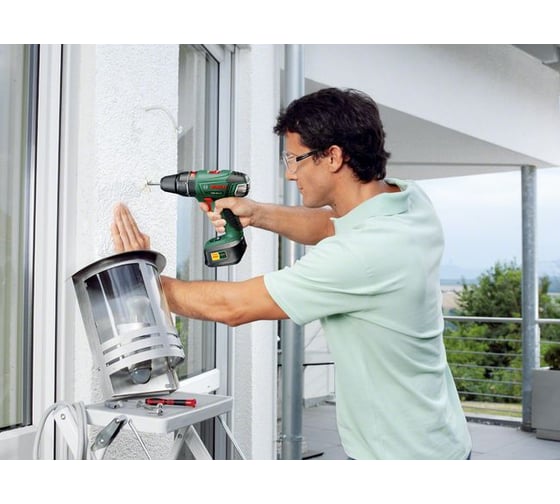 Аккумуляторная ударная дрель-шуруповерт Bosch PSB 18 LI-2 0.603.982.302