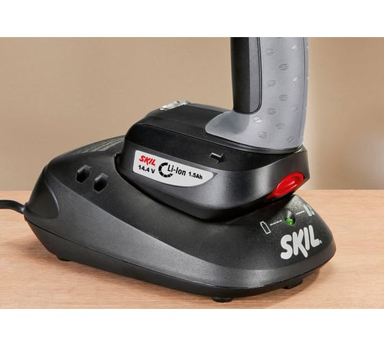 Акумуляторная дрель-шуруповёрт SKIL 2431LD F0152431LD