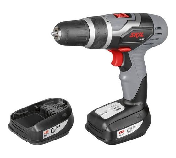 Акумуляторная дрель-шуруповёрт SKIL 2421AF F0152421AF