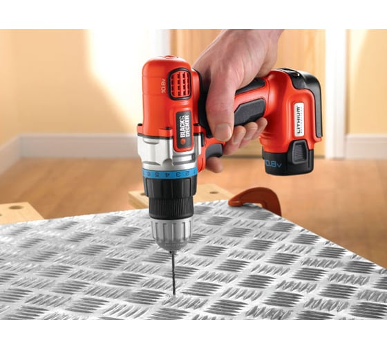 Ультракомпактная аккумуляторная дрель-шуруповерт Black+Decker EGBL108K