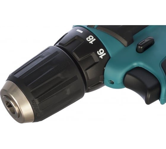Аккумуляторная дрель-шуруповерт Makita CXT DF331DWAE