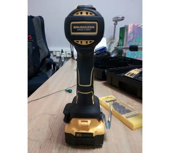 Бесщеточная дрель-шуруповерт DEWALT DCD791P2 - выгодная цена, отзывы ...