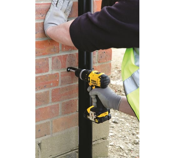 Ударная дрель-шуруповерт DEWALT DCD785C2