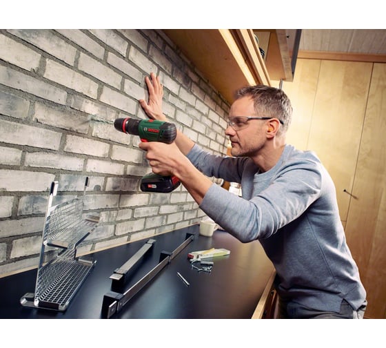 Ударная дрель-шуруповерт Bosch AdvancedImpact 18В Quick Snap 0.603.9A3.400