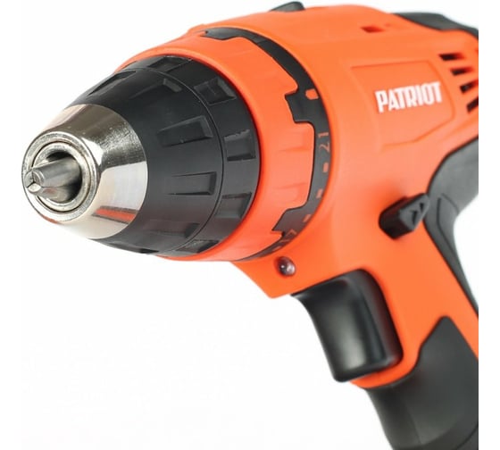 Аккумуляторная дрель-шуруповерт PATRIOT BR 140Li 180301520