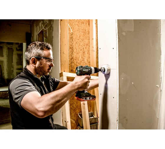 Аккумуляторная ударная дрель-шуруповерт Metabo SB 18 LT BL 602316820