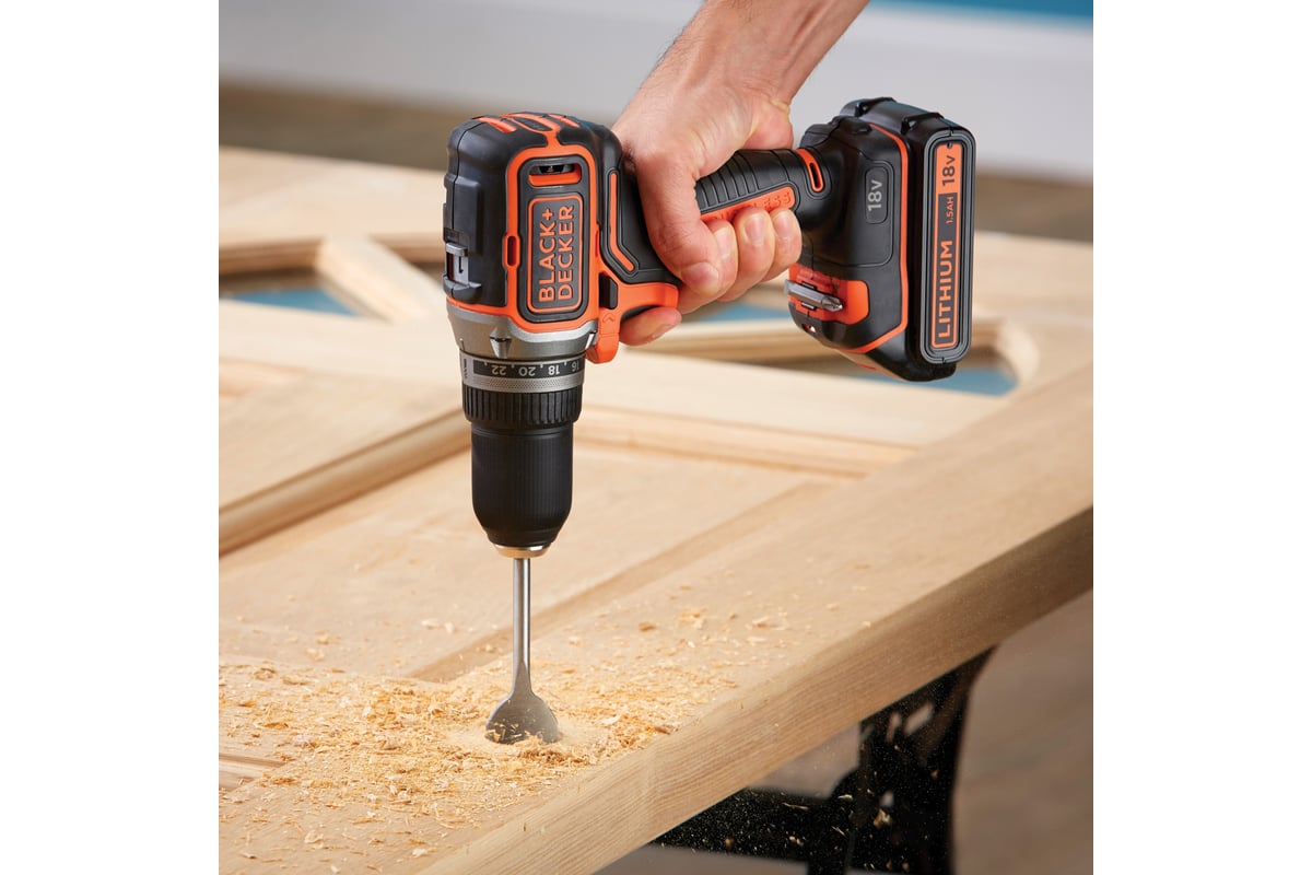 Бесщеточная дрель-шуруповерт Black&Decker BL186KB