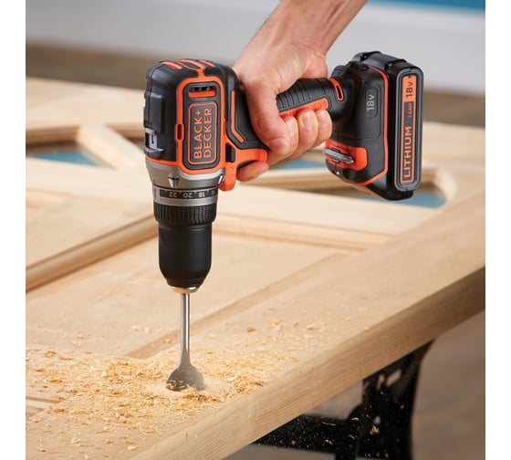 Бесщеточная дрель-шуруповерт Black&Decker BL186KB