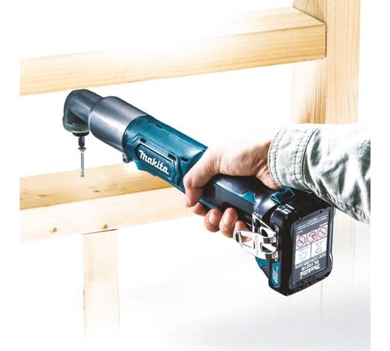 Аккумуляторный ударный угловой гайковерт Makita TL064DZ
