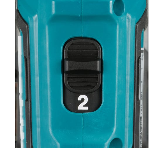 Аккумуляторная дрель-шуруповерт Makita CXT DF333DWME