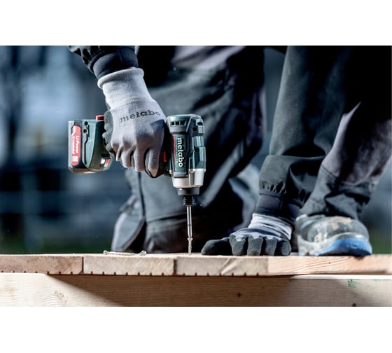 Аккумуляторный ударный гайковерт Metabo PowerMaxx SSD 12 BL 601115500