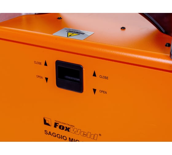 Сварочный полуавтомат Foxweld Saggio Mig 200-S 6008