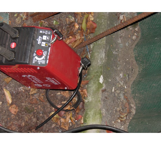 Сварочный инвертор ММА Elitech АИС 160Н - доступная цена, описания и ...