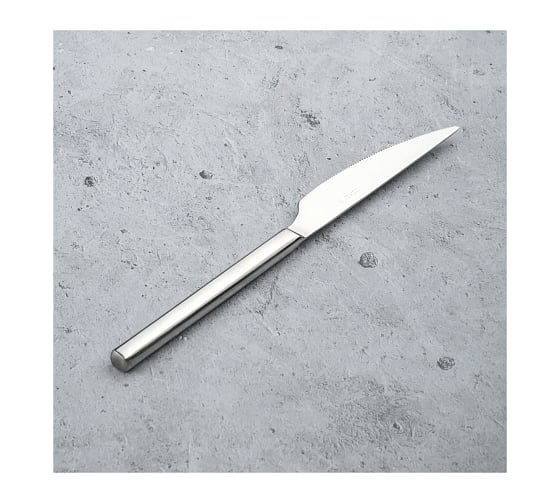 Нож столовый DOMENIK QUADRO DMC133
