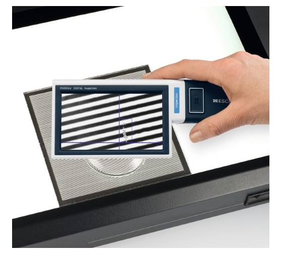 Электронный ручной видеоувеличитель Eschenbach mobilux DIGITAL inspection со шкалой и светодиодной подсветкой