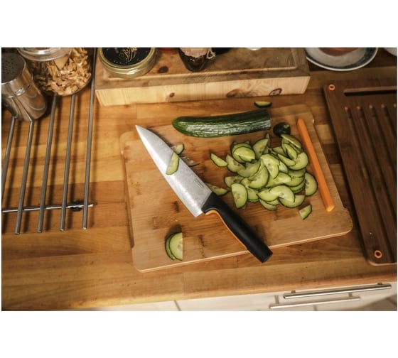 Нож поварской большой Fiskars Functional Form 20 см 1057534