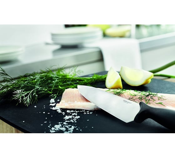 Поварской нож Fiskars Essential 1023775