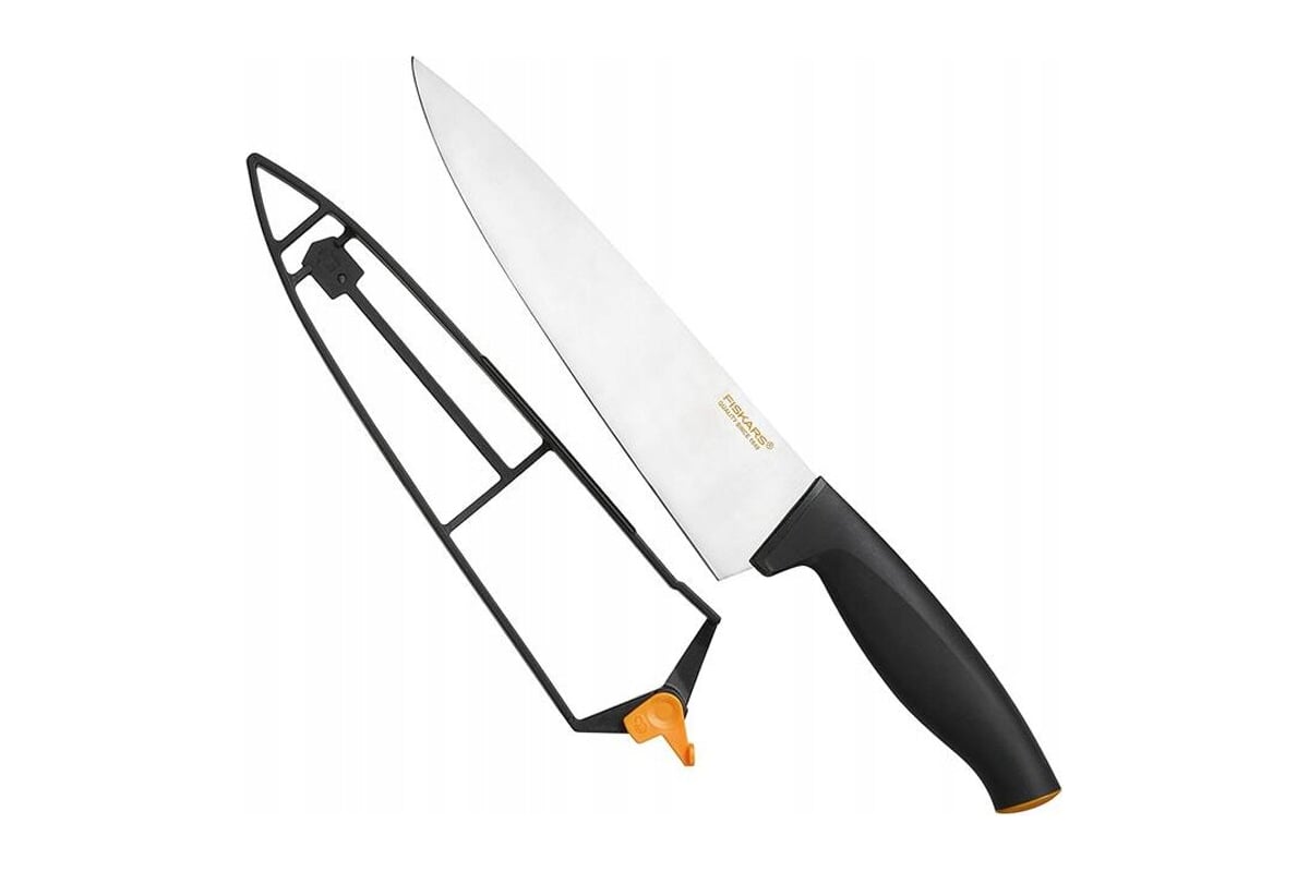 Поварской нож в чехле Fiskars FF 20см 1014197