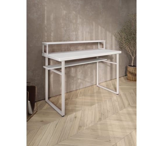 Стол компьютерный Solarius Loft, 140x60 см, с подставкой под монитор и полкой под столешницей, белого цвета с белым металлическим каркасом stol-podstavka-polka-bel-14060-white