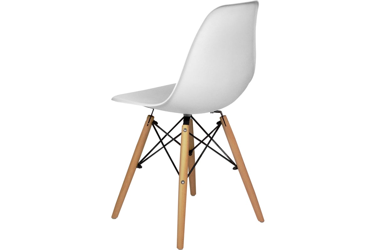 Комплект стульев eames dsw