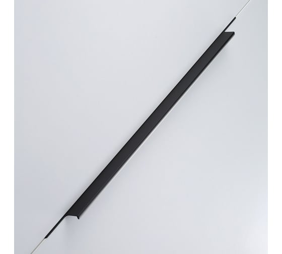 Алюминиевая мебельная ручка GTV LIND 352/796 черный матовый UA-LIND-352-796-20M