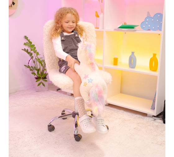 Поворотное кресло AKS Home FLUFFY, искусственный мех, светло бежевый 86383
