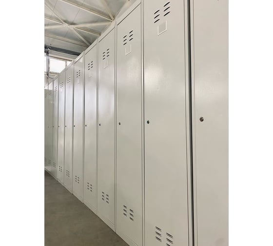 Металлический шкаф для раздевалок Церера Мебель ШР-22 L800, 2 секции, 1850x800x500 мм УТ000001648