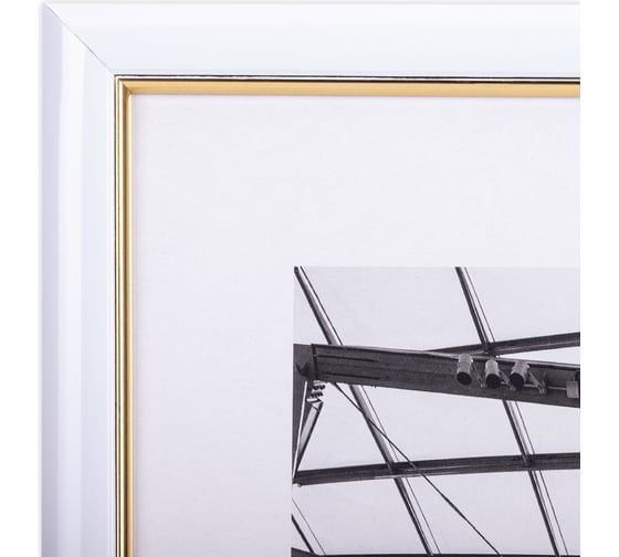 Рамка BRAUBERG 21x30 см, небьющаяся, багет 14.6 мм, пластик, original line, белая/золото 391236