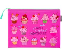 Папка для тетрадей BRAUBERG Cupcakes A5, водонепроницаемая молния, 25х20 см 229260