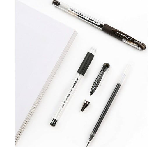 Гелевая ручка UNI Signo DX Ultra-fine UM-151, черный, 0.38 мм 66257