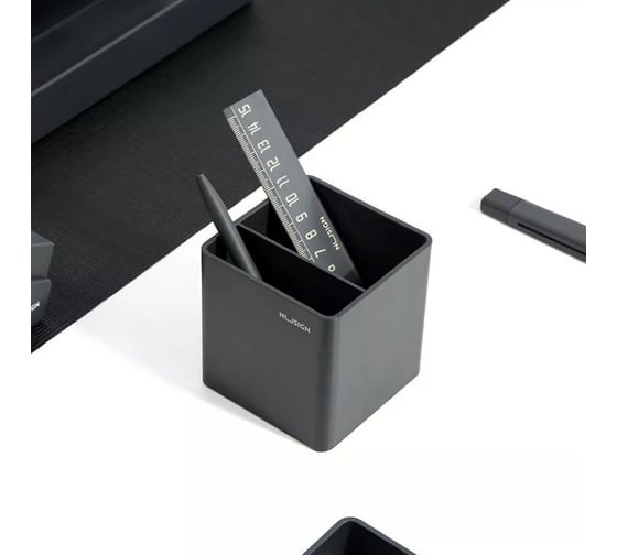 Подставка для пишущих принадлежностей DELI Nusign NS011 Black 2 отделения 84x84x86 мм черный пластик 1504425