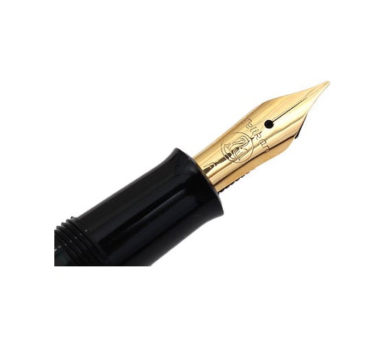 Перьевая ручка Pelikan Elegance Classic Black and Green Marbled GT, F 994095