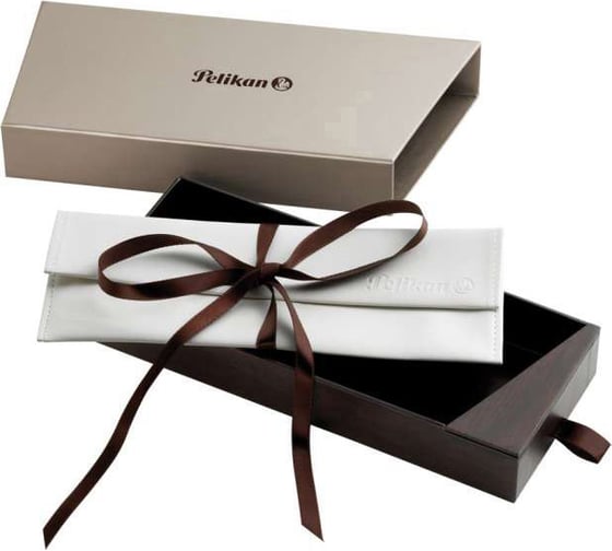 Перьевая ручка Pelikan Elegance Classic Black, M 993543