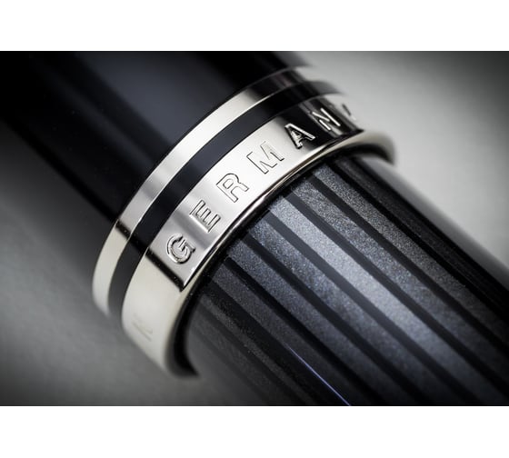 Перьевая ручка Pelikan Souveraen Stresemann Anthracite CT, F 957621