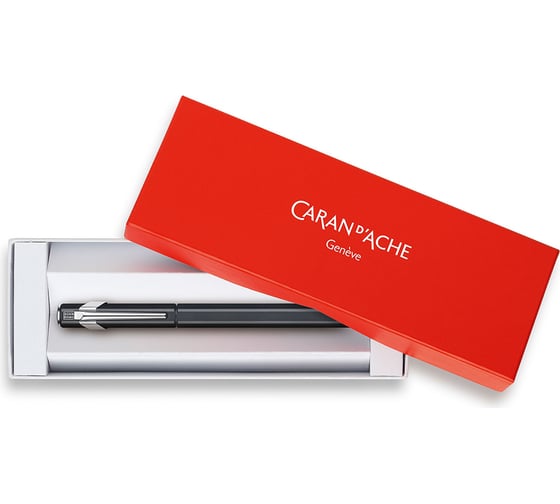 Перьевая ручка Caran d’Ache Перьевая ручка Carandache Office 849 Classic - Matte Black EF 842.009