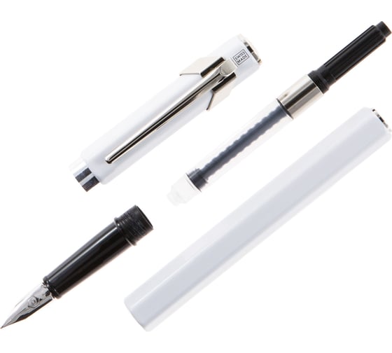 Перьевая ручка Caran d’Ache Carandache Office 849 Classic - Laquer White M 840.001