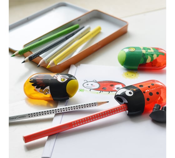 Пластиковая точилка Faber-Castell с ластиком animals 2 отверстия, контейнер, ассорти 183522