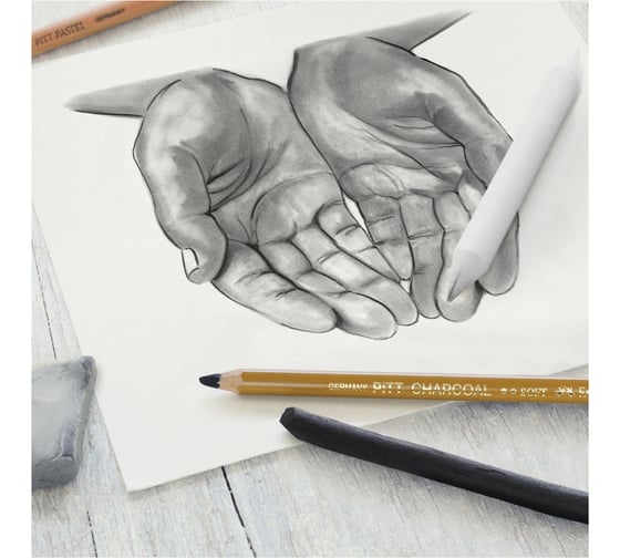 Набор угля и угольных карандашей Faber-Castell charcoal sketch 7 предметов, картонная упаковка 114002
