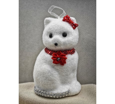 Елочное украшение Магия праздника Кошечка, цвет белый, 15 см NY170