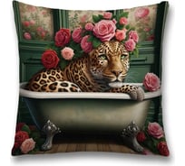 Наволочка декоративная на молнии, чехол на подушку JoyArty "Леопард в ванне" 45x45 см sl_429938