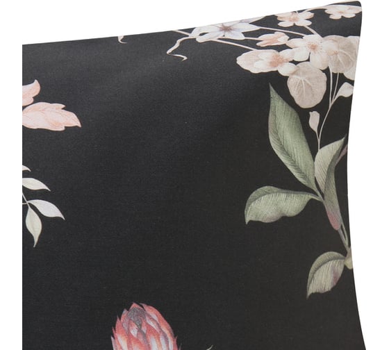 Комплект наволочек Этель Black flowers, 50x70 см - 2 шт., мако-сатин 114 г/м2 10303372