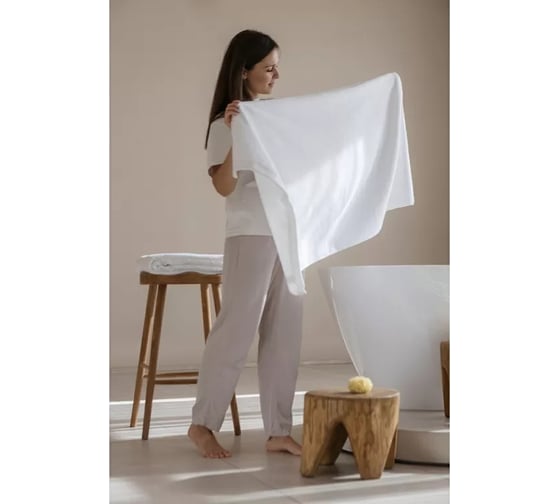 Полотенце банное Tkano белого цвета, коллекция Essential, 70x140 см TK18-BT0015