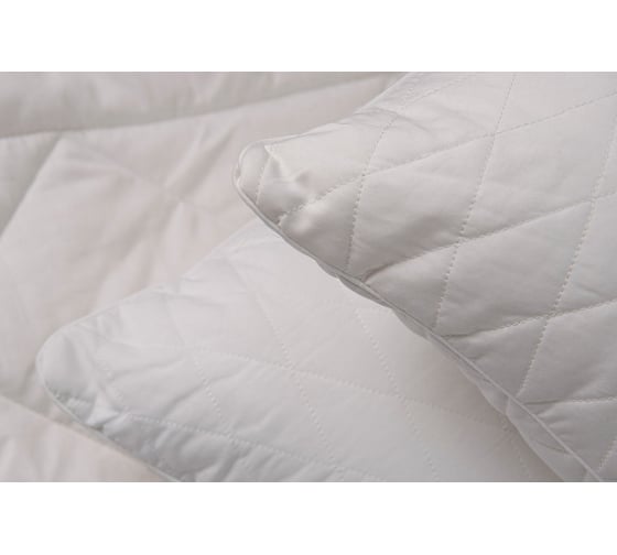 Подушка EDELSON TENCEL 70x70 см ET-77-H