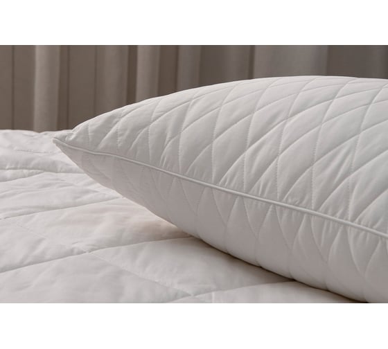 Подушка EDELSON TENCEL 70x70 см ET-77-H
