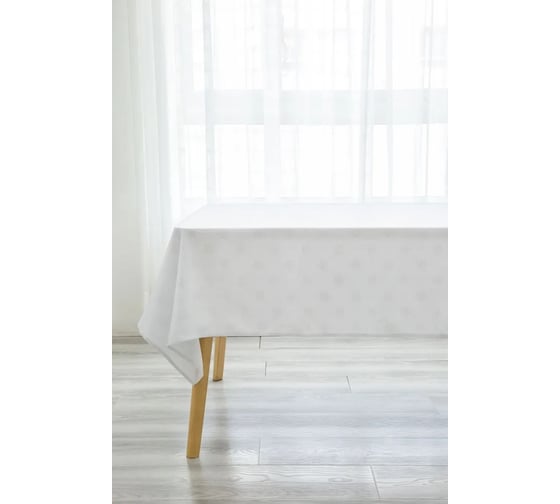 Скатерть Arya Home с Люрексом 150x150 Snejinka белый 8680943222633