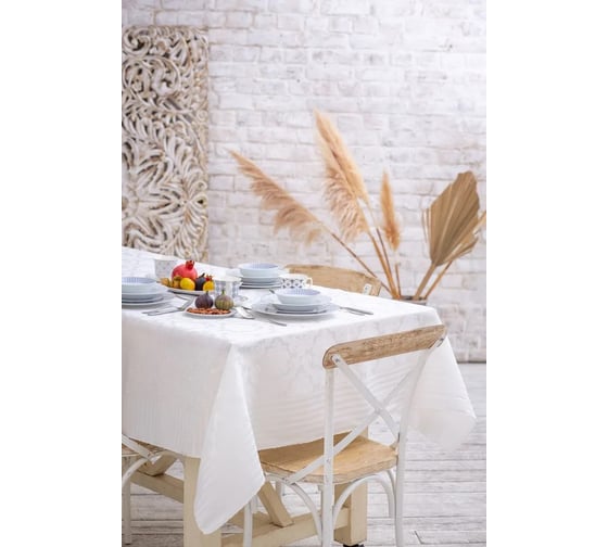 Скатерть Arya Home 150x220 Belinda кремовый 8680943213341