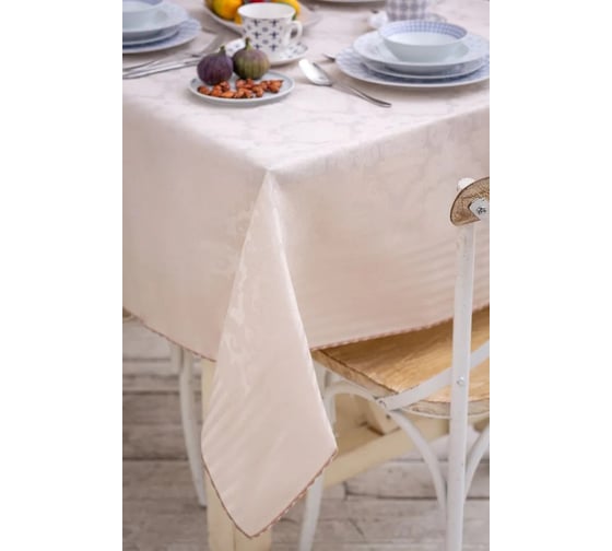 Скатерть Arya Home 150x220 Belinda бежевый 8680943213358