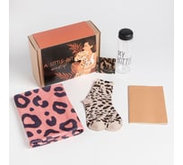 Набор подарочный Этель "A little bit wild" плед, носки, бутылка, блокнот 7151121